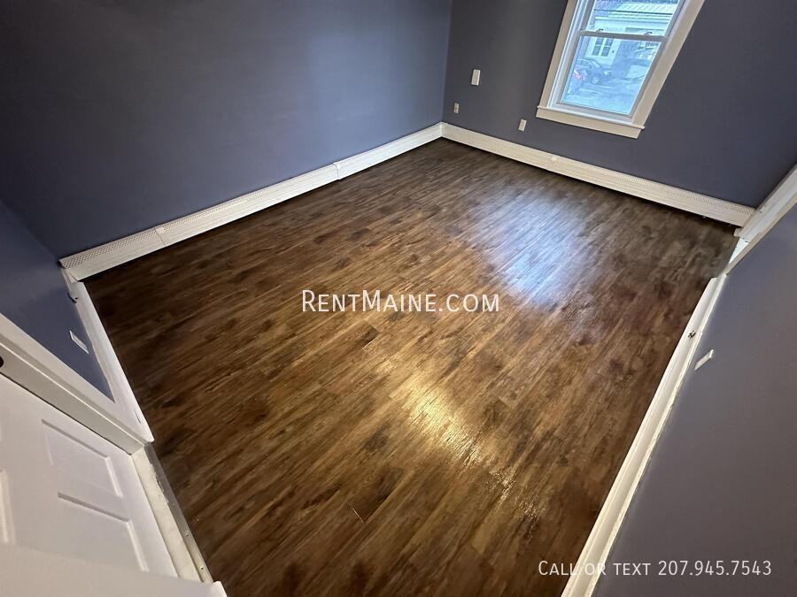 253 Brunswick St #2 - Photo 7 of 13