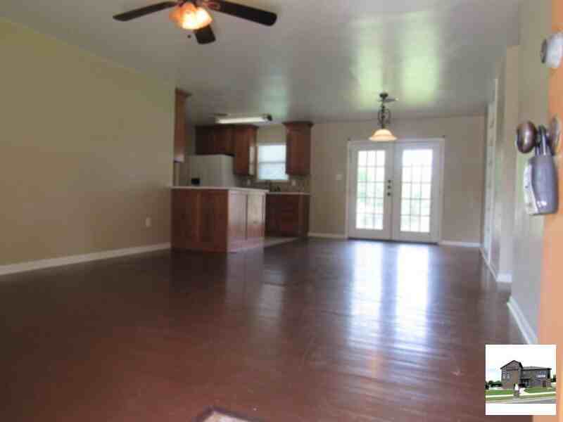 2103 Crescent Dr - Photo 7 of 21