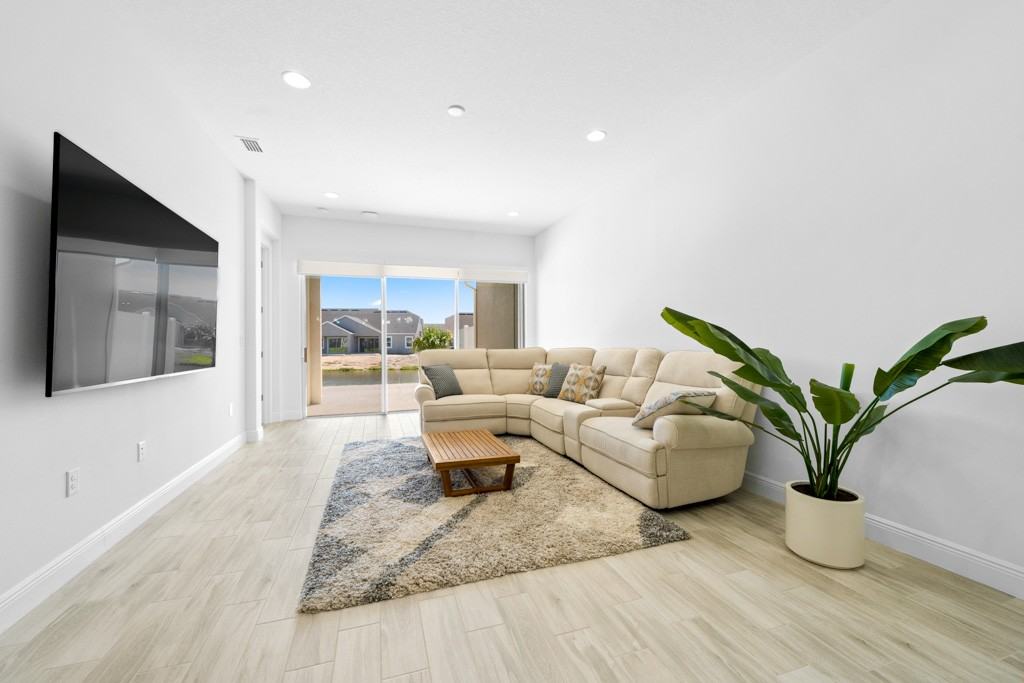 8118 Tethys Ct #8118 - Photo 5 of 29