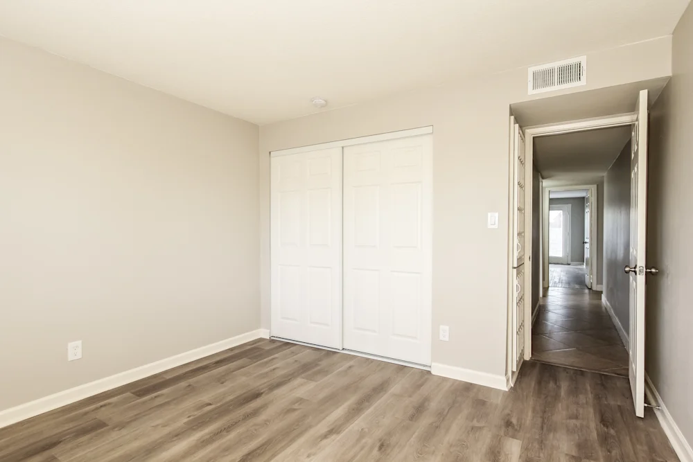 4511 N 81st Dr #NA - Photo 2 of 8