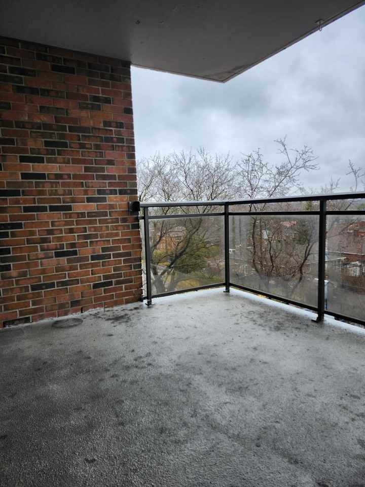 1144 Rockingham Avenue #403 - Photo 7 of 10