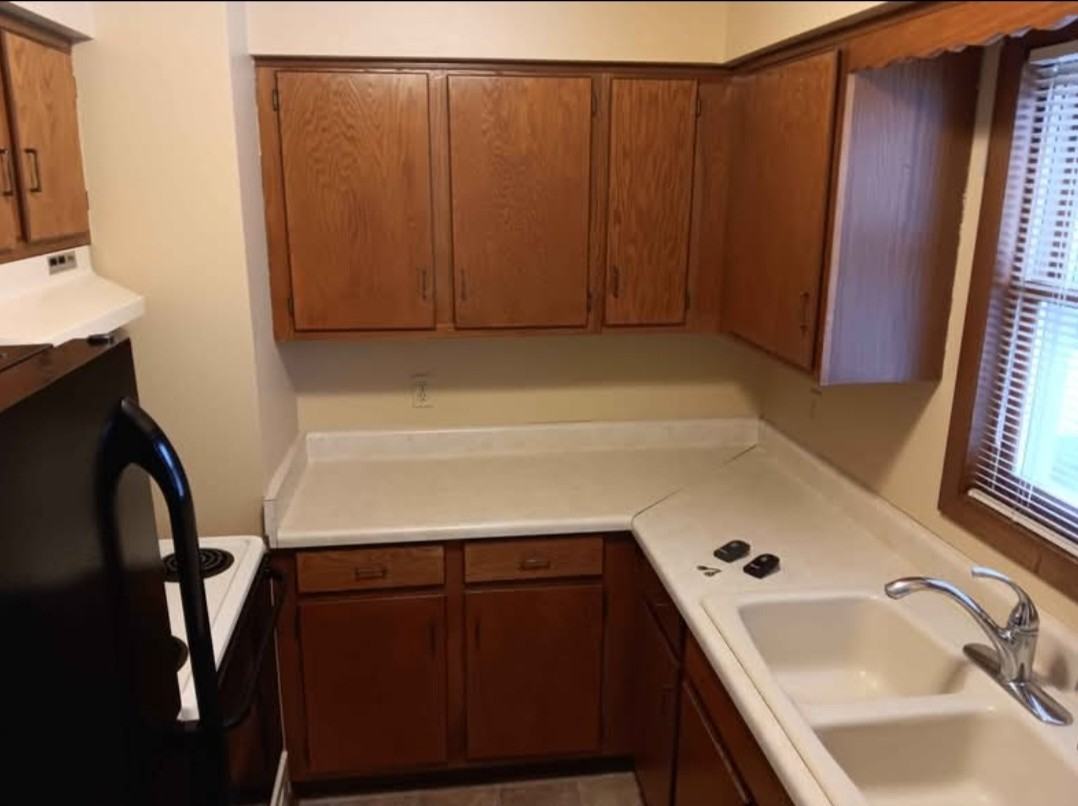 3933 N 30th St #W - Photo 6 of 9