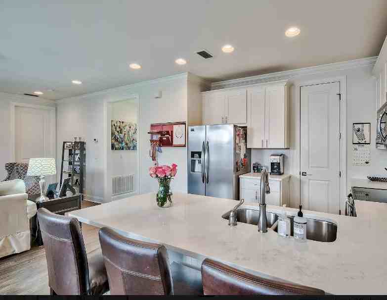 90 Chapman St #NA - Photo 6 of 26