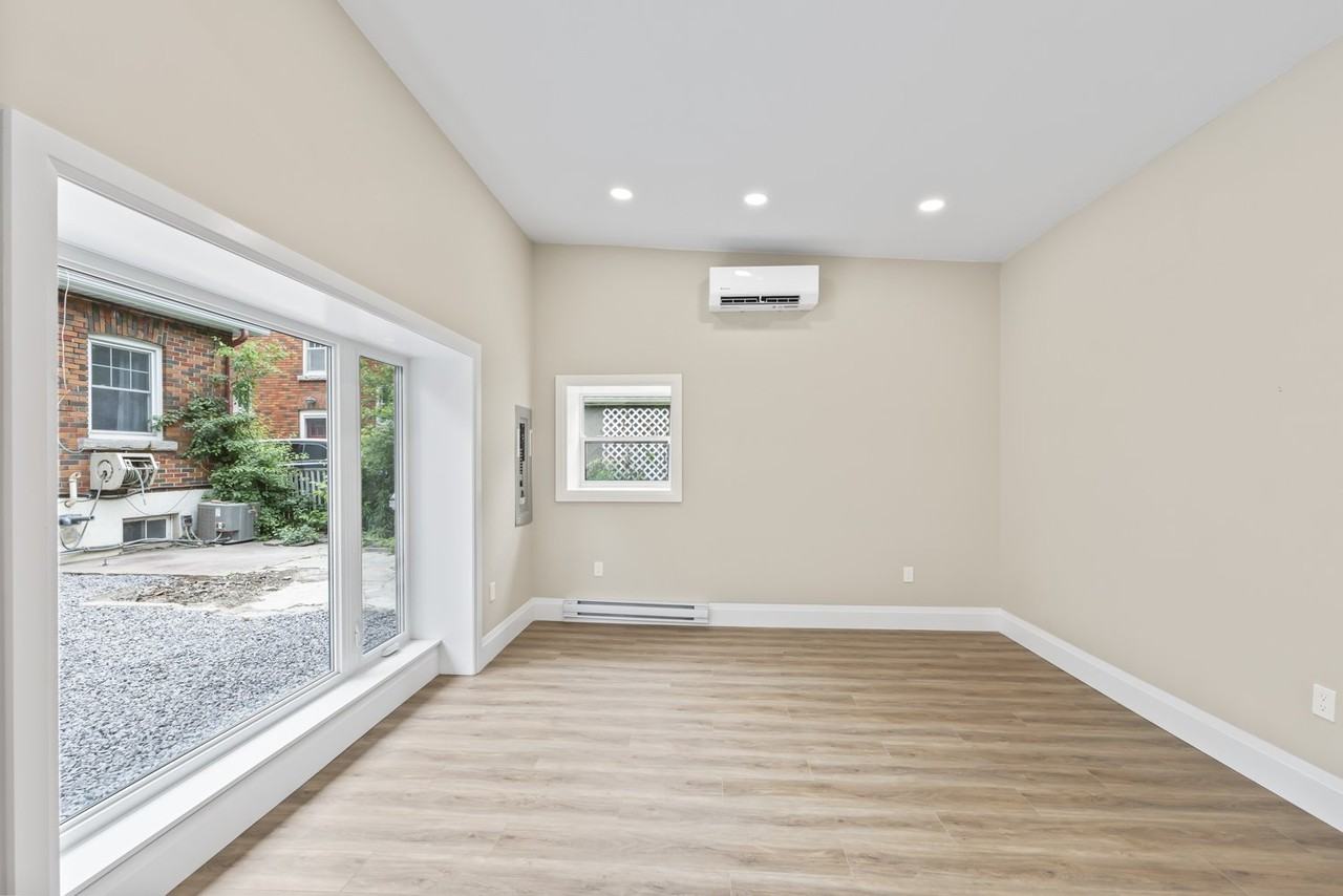 51 Alwington Ave - Photo 3 of 15