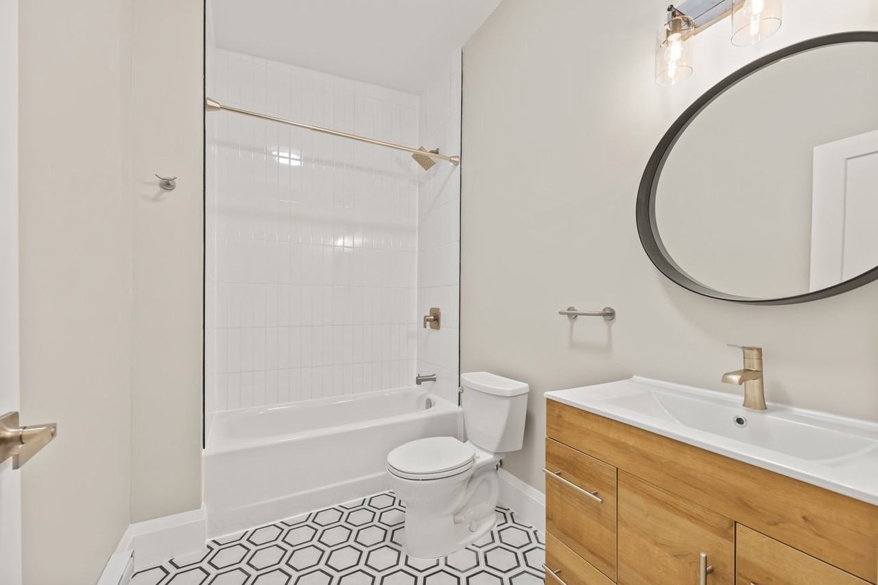 51 Alwington Ave - Photo 6 of 15