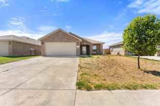 210 Mikeska St - Photo 1 of 1