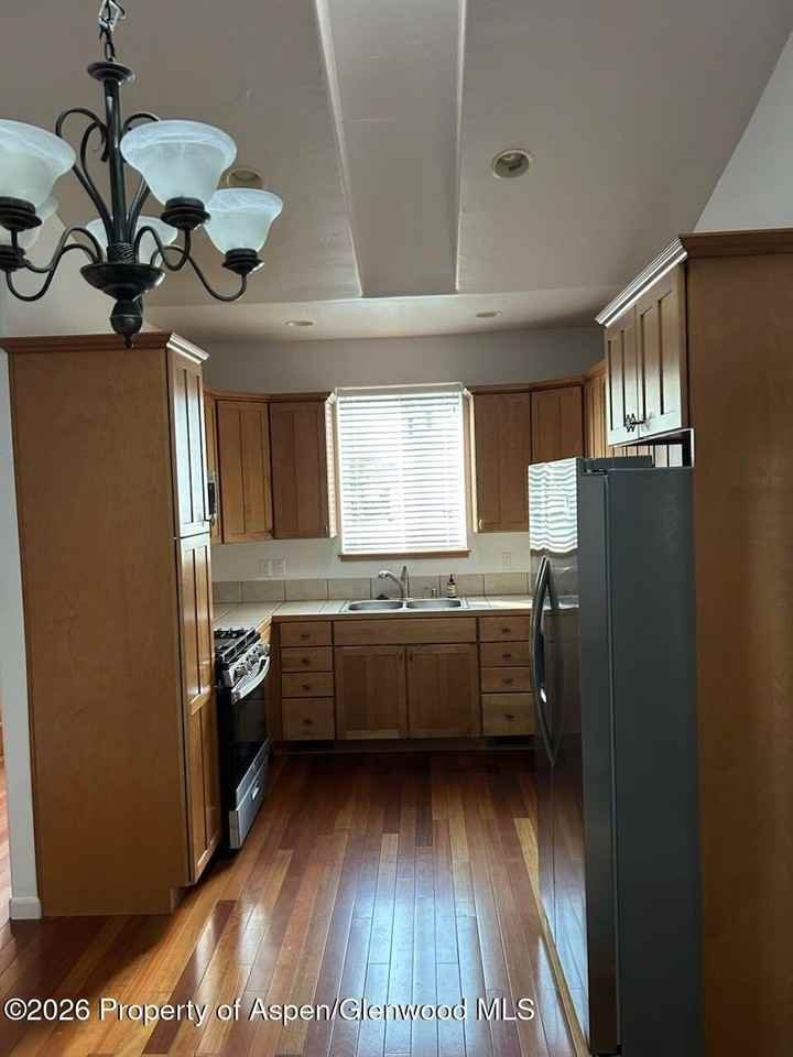 28 Gamba Dr - Photo 2 of 28