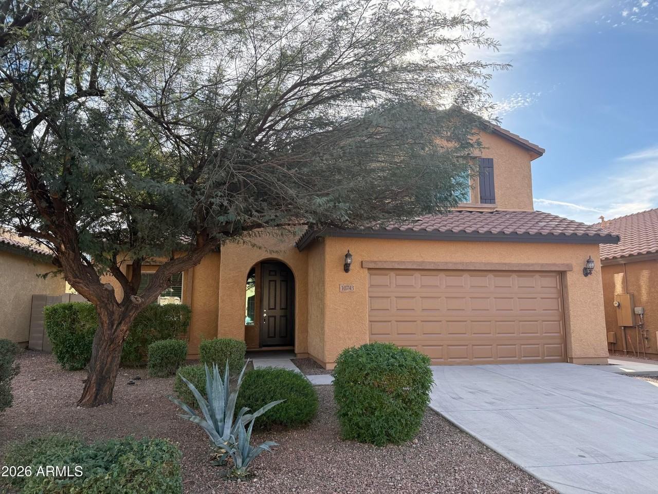 10743 W Desert Elm Ln - Photo 2 of 45