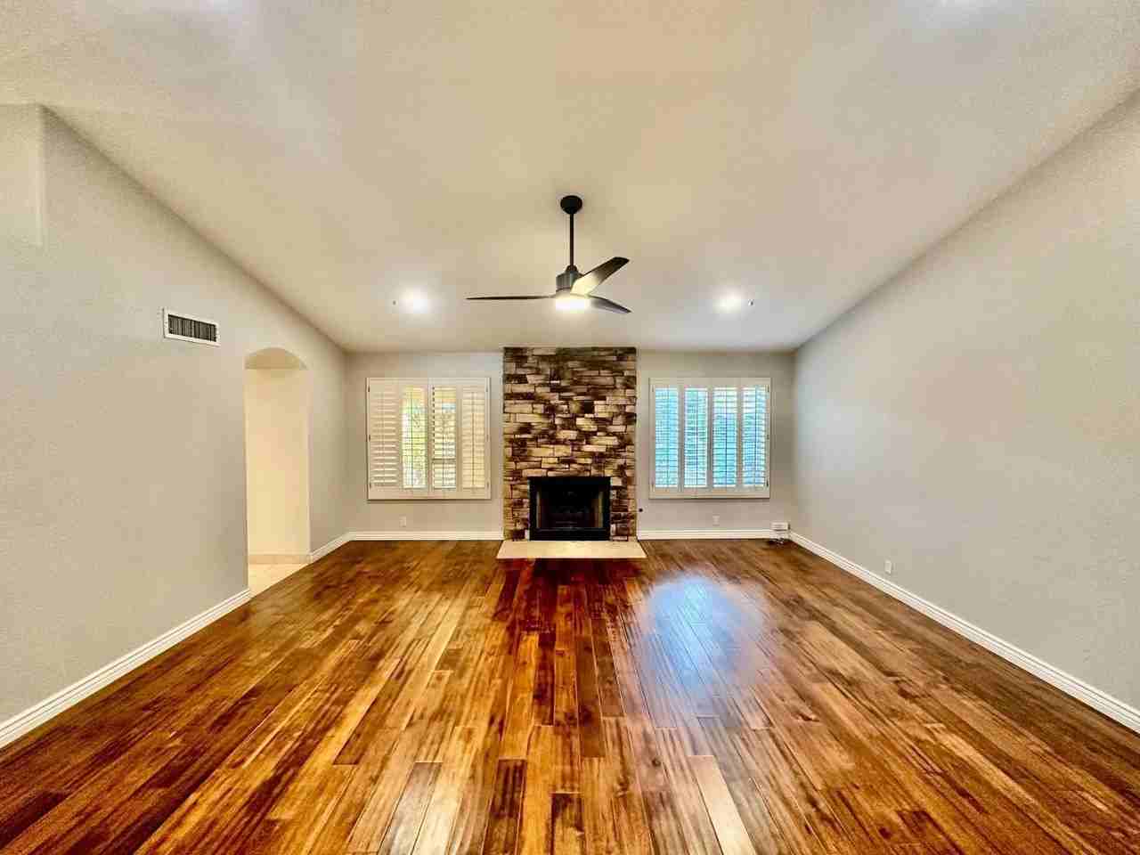 9071 E Caribbean Ln - Photo 4 of 26