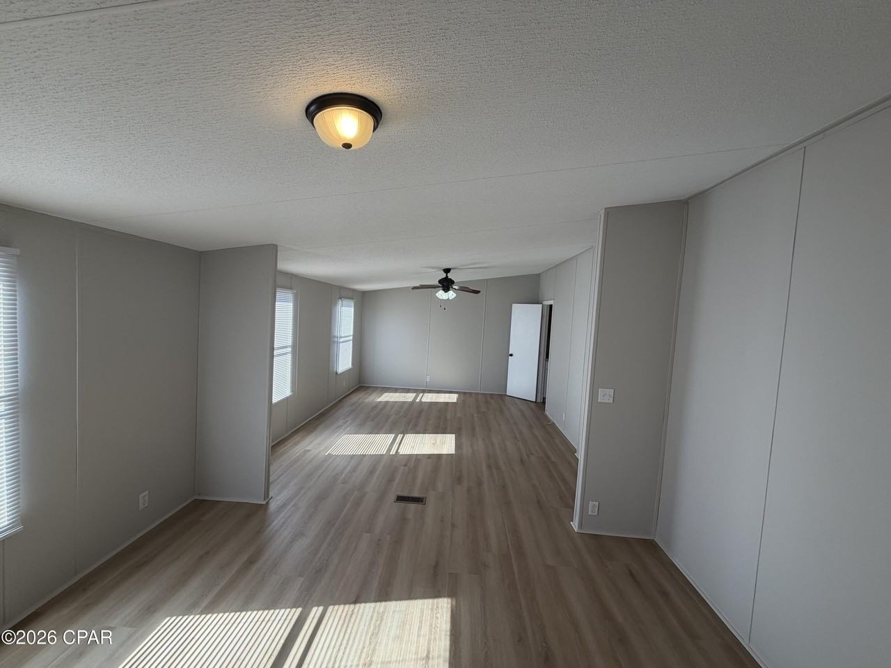 4013 W 24th Ct - Photo 5 of 10