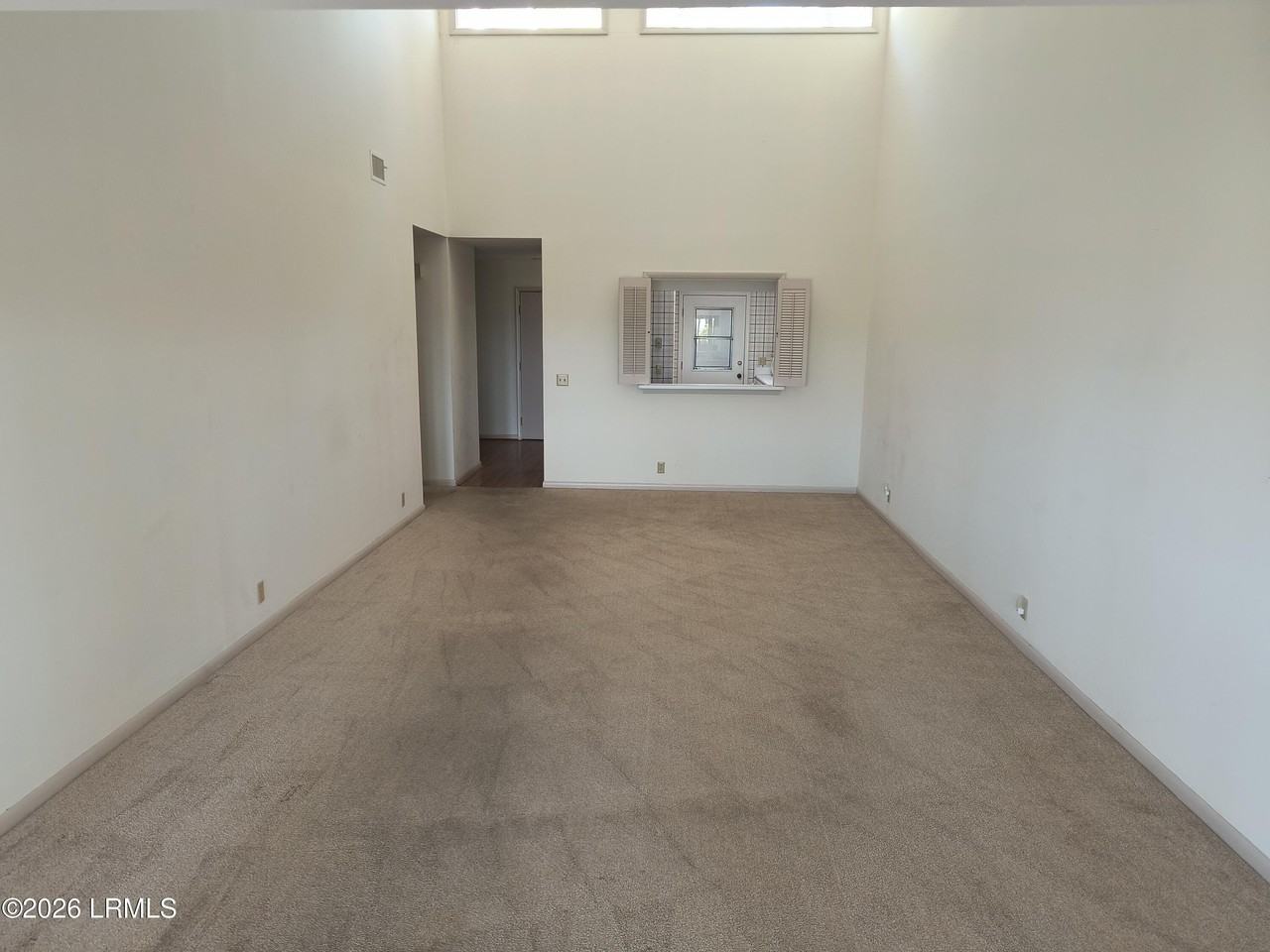 23 Colony Gardens Rd #B - Photo 5 of 11