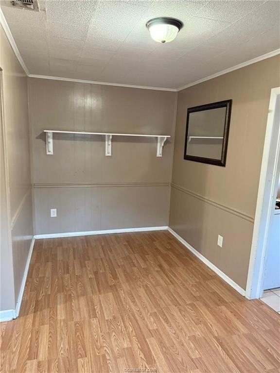 405 Emmett St - Photo 4 of 10