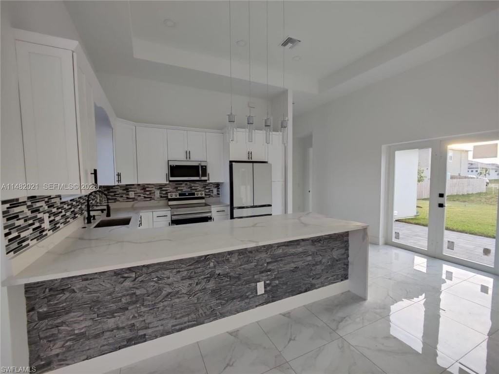 716 Nw 37th Ave Lot 45 - Photo 4 of 34