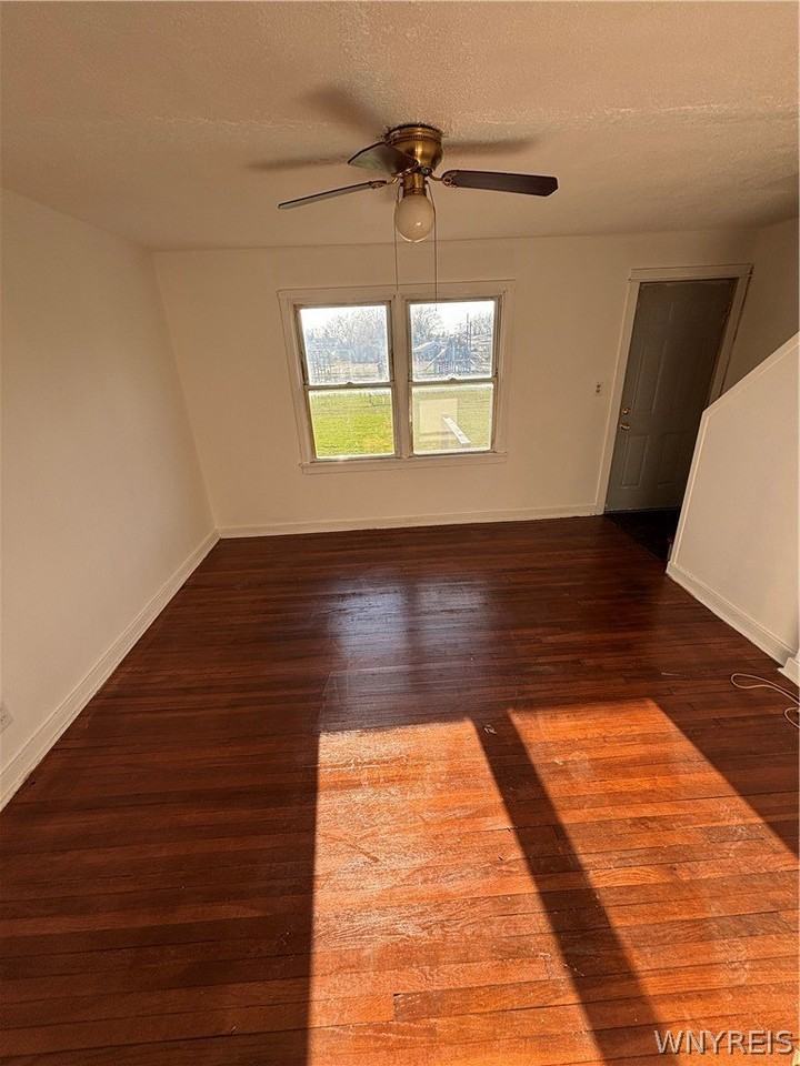 396 Sudbury Rd #396 - Photo 2 of 11