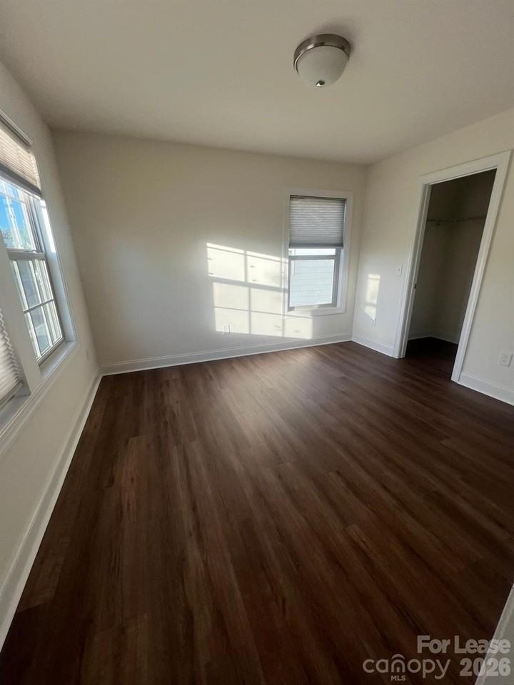 11805 Clems Branch Dr - Photo 7 of 21