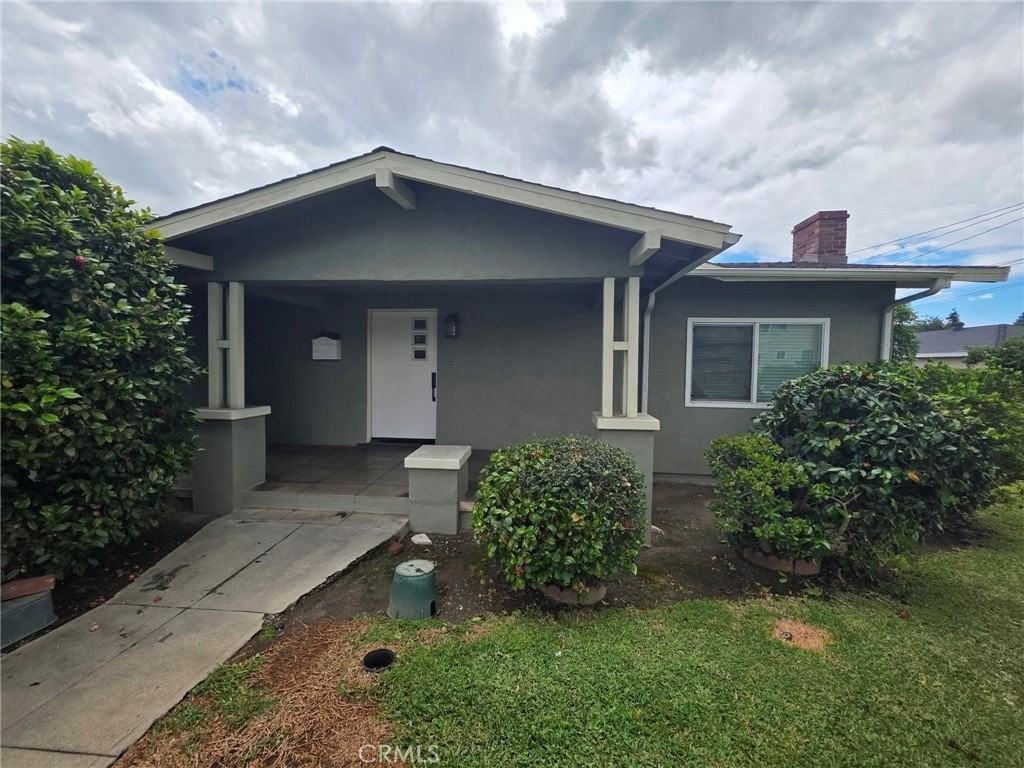 9556 Live Oak Ave - Photo 3 of 37