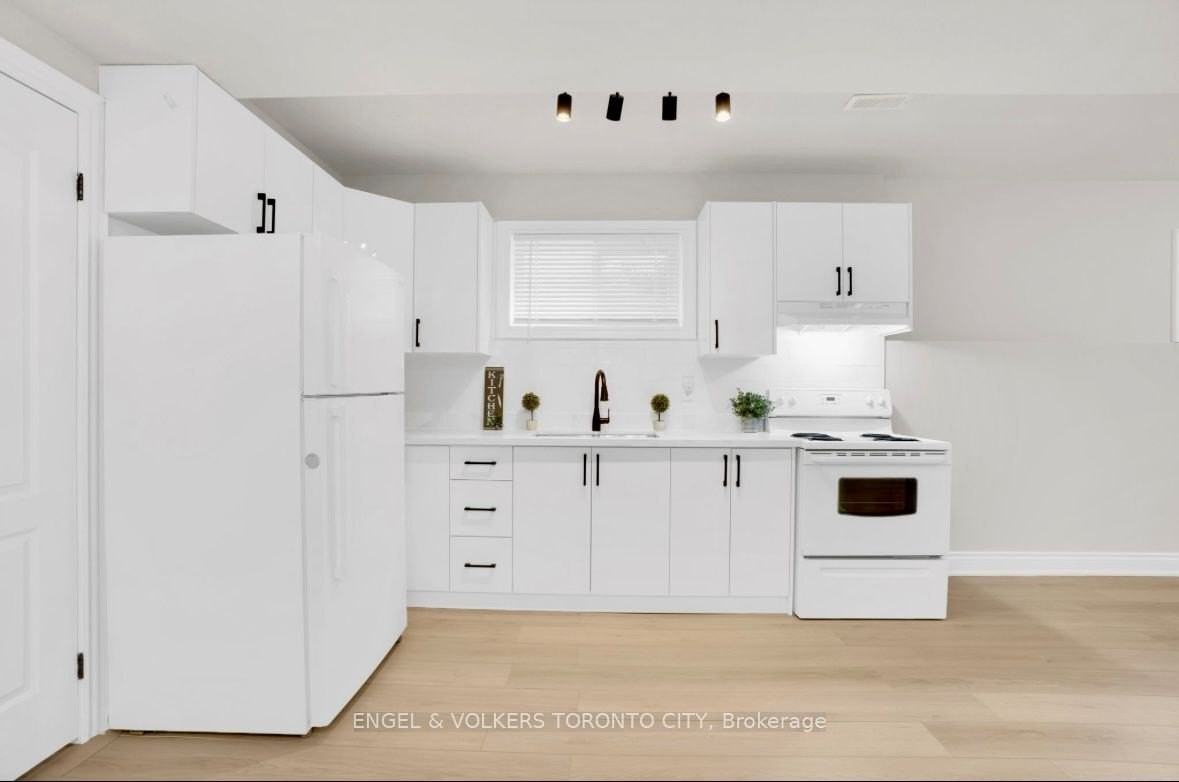 125 Sovereign'S Gate Lowr - Photo 4 of 13