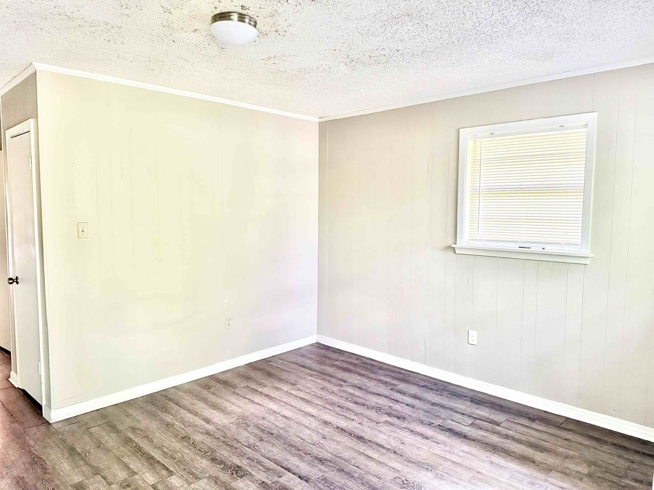 2030 Colorado St #2030 - Photo 5 of 9