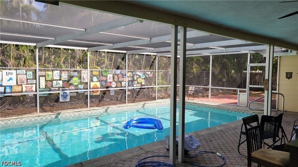 1403 Davis Dr - Photo 4 of 30