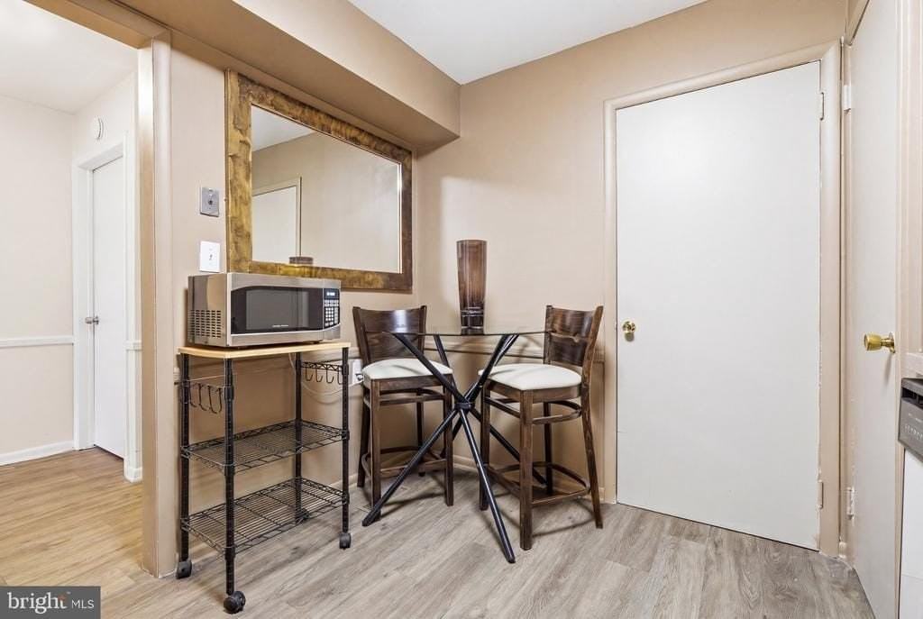 7D Dennison Dr #D - Photo 6 of 25