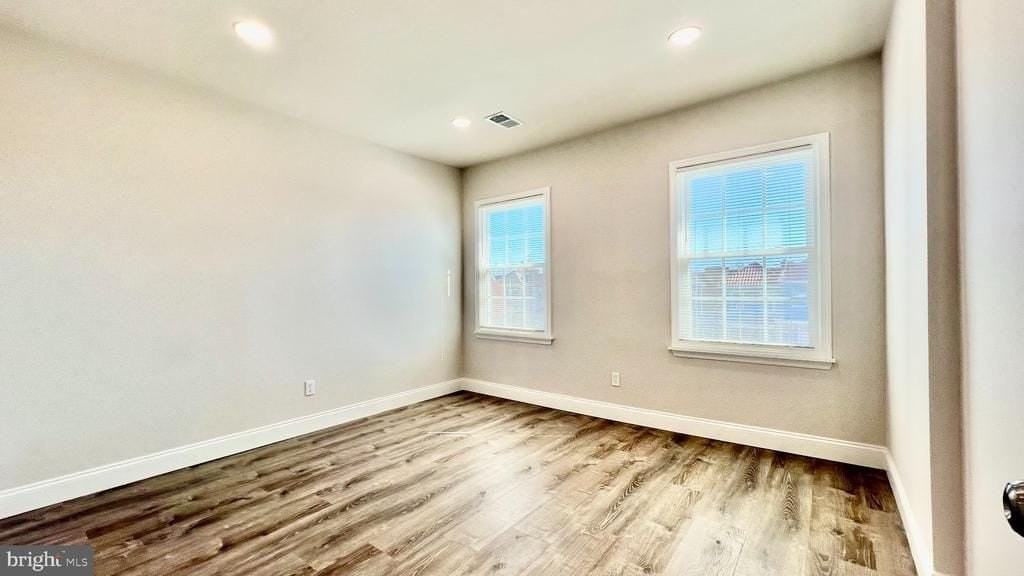 2001 Middleton St - Photo 2 of 11