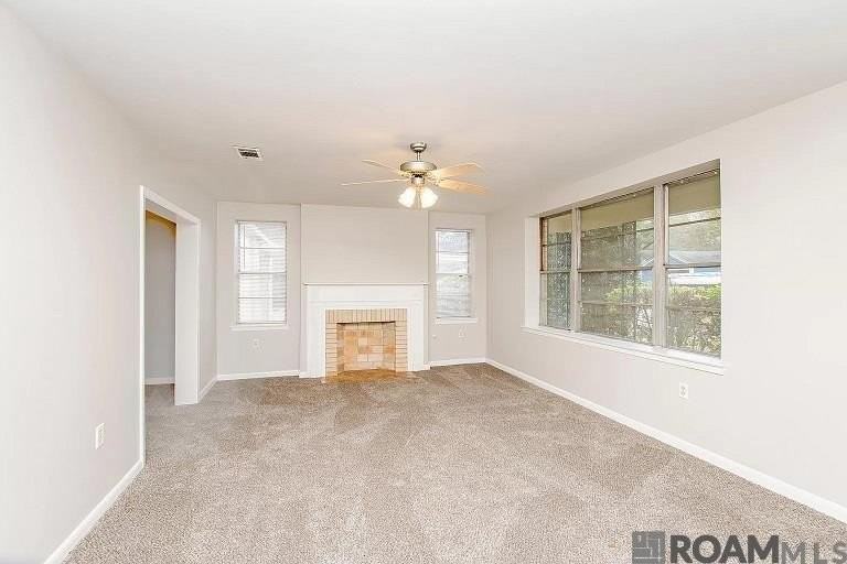 1725 April St - Photo 3 of 18