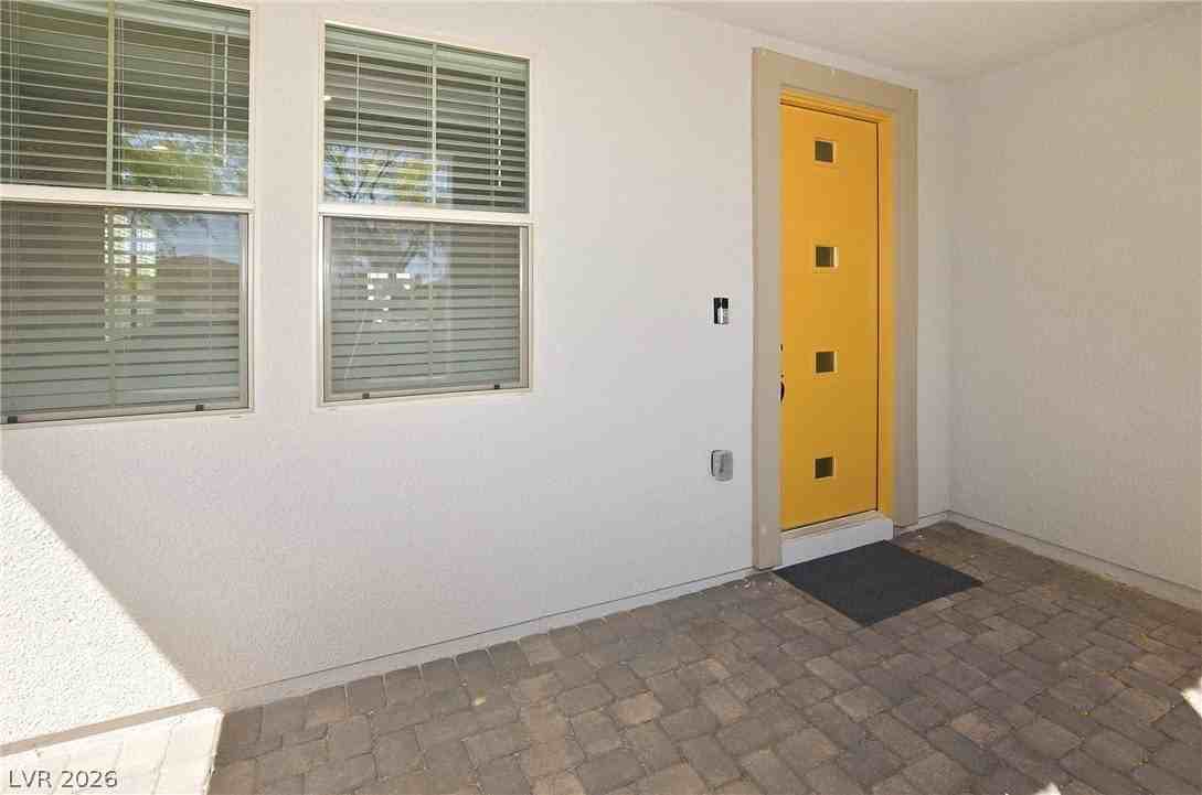 11561 Cedar Shore Ave - Photo 5 of 47