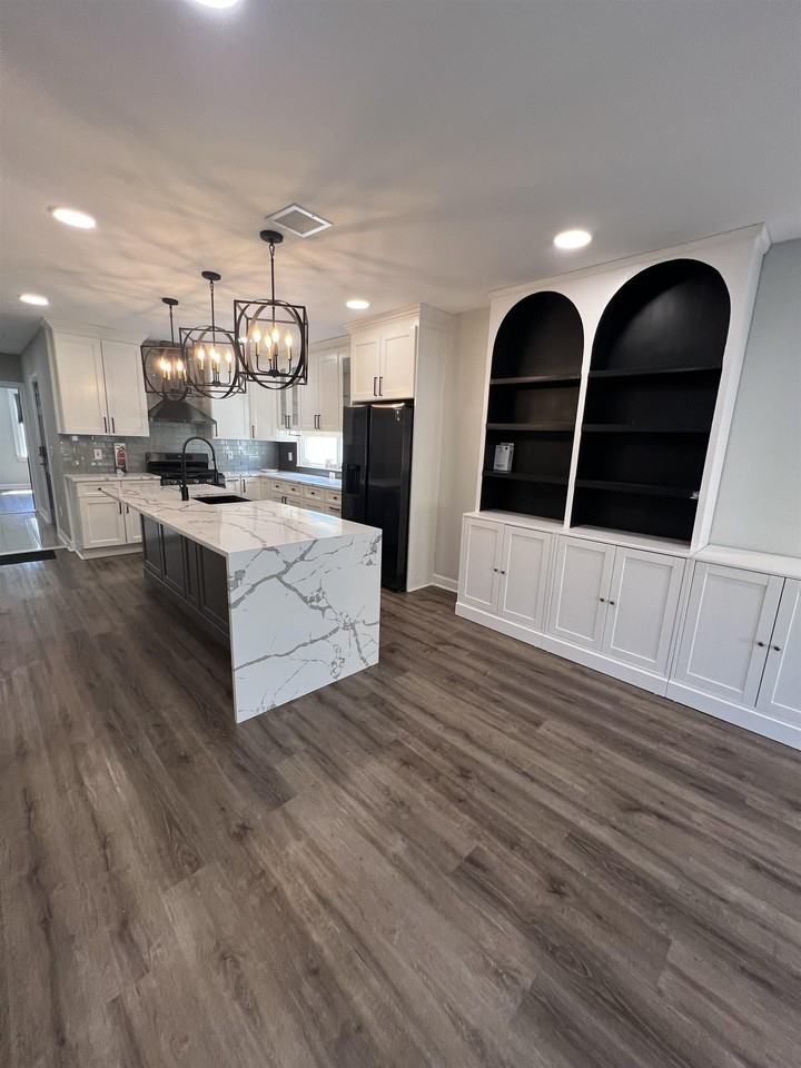 8110 5th Ave #1 - Photo 4 of 23