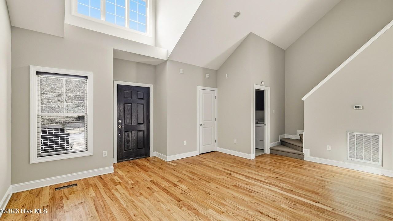 60 Cypress Cir - Photo 3 of 23