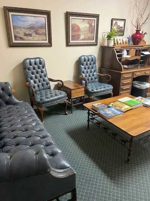 222 Sidney Baker St S - Photo 2 of 5