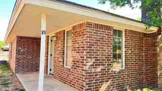 3102 110th St #B - Photo 1 of 1