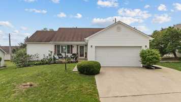 featured image of 307 Foxglove Ln