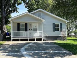 featured image of 1086 Duncan Ave