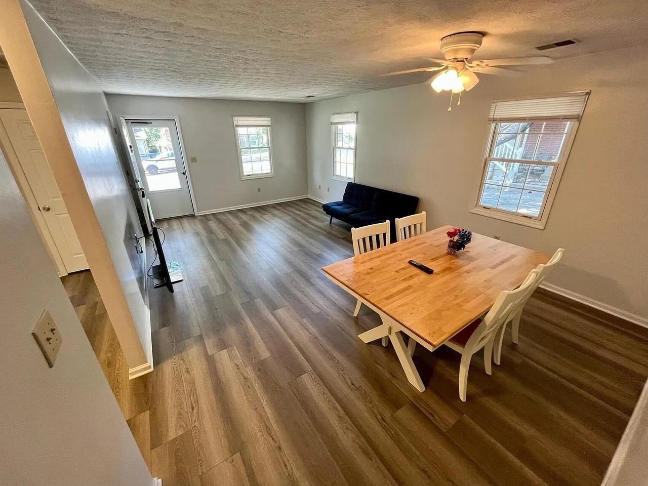 1086 Duncan Ave - Photo 2 of 22