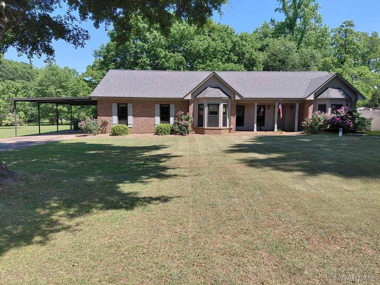 5740 Jane Rd - Photo 2 of 45