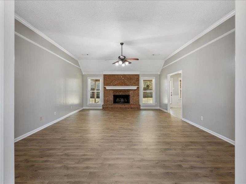 615 Jockey Cv - Photo 2 of 18