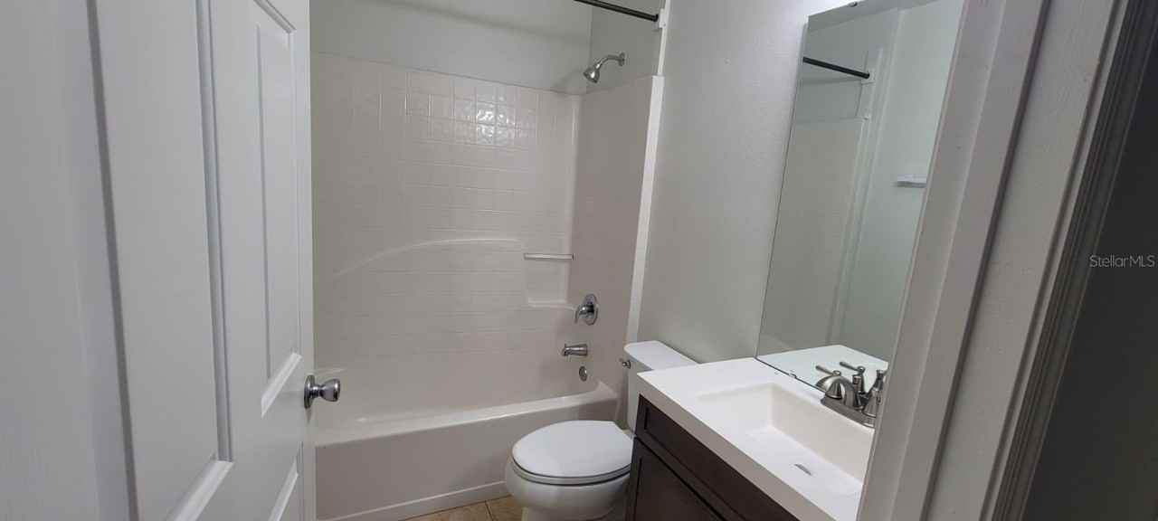 656 Mckinley Ct - Photo 6 of 8