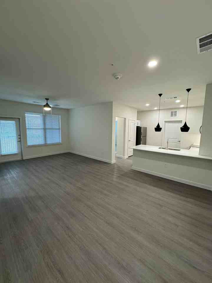 940 Weis Boulevard #9101 - Photo 3 of 8