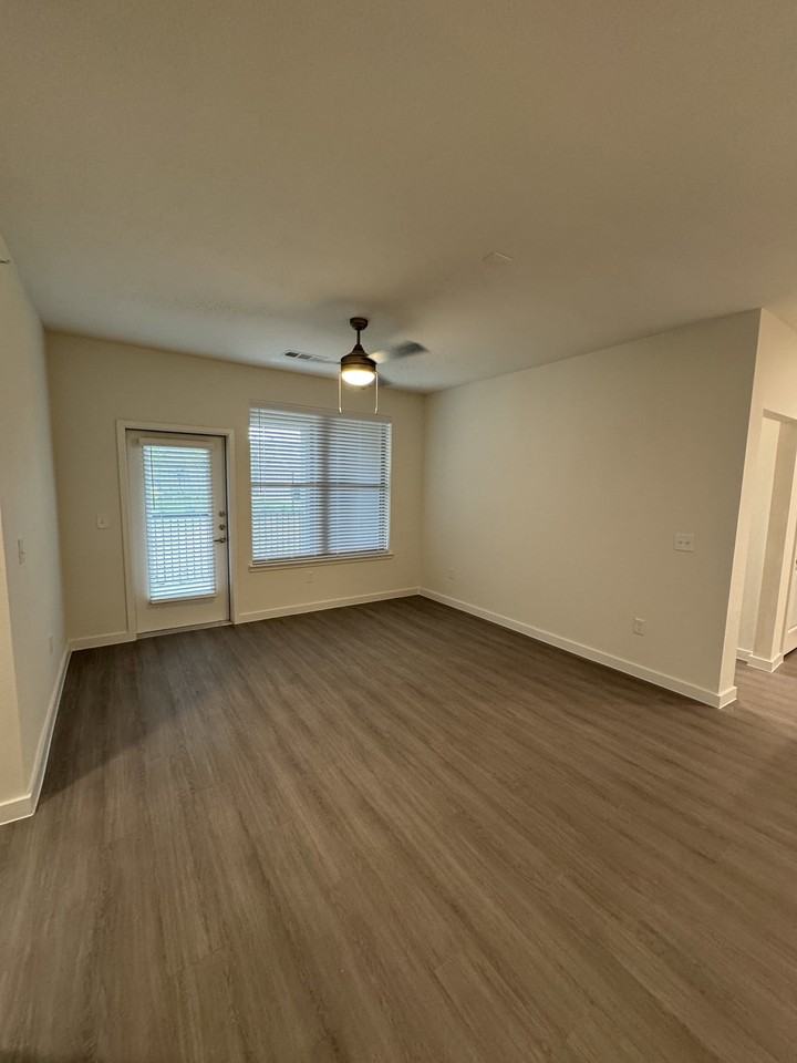 940 Weis Boulevard #9101 - Photo 4 of 8