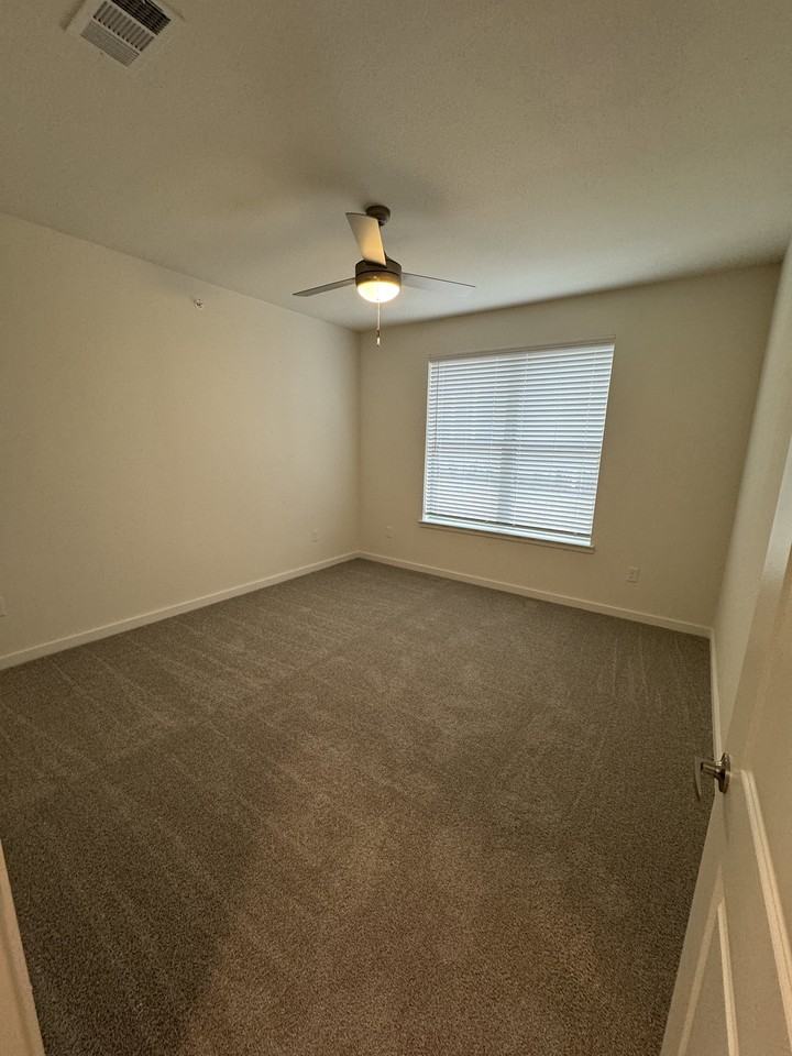 12050 Planeta Drive #1101 - Photo 5 of 8