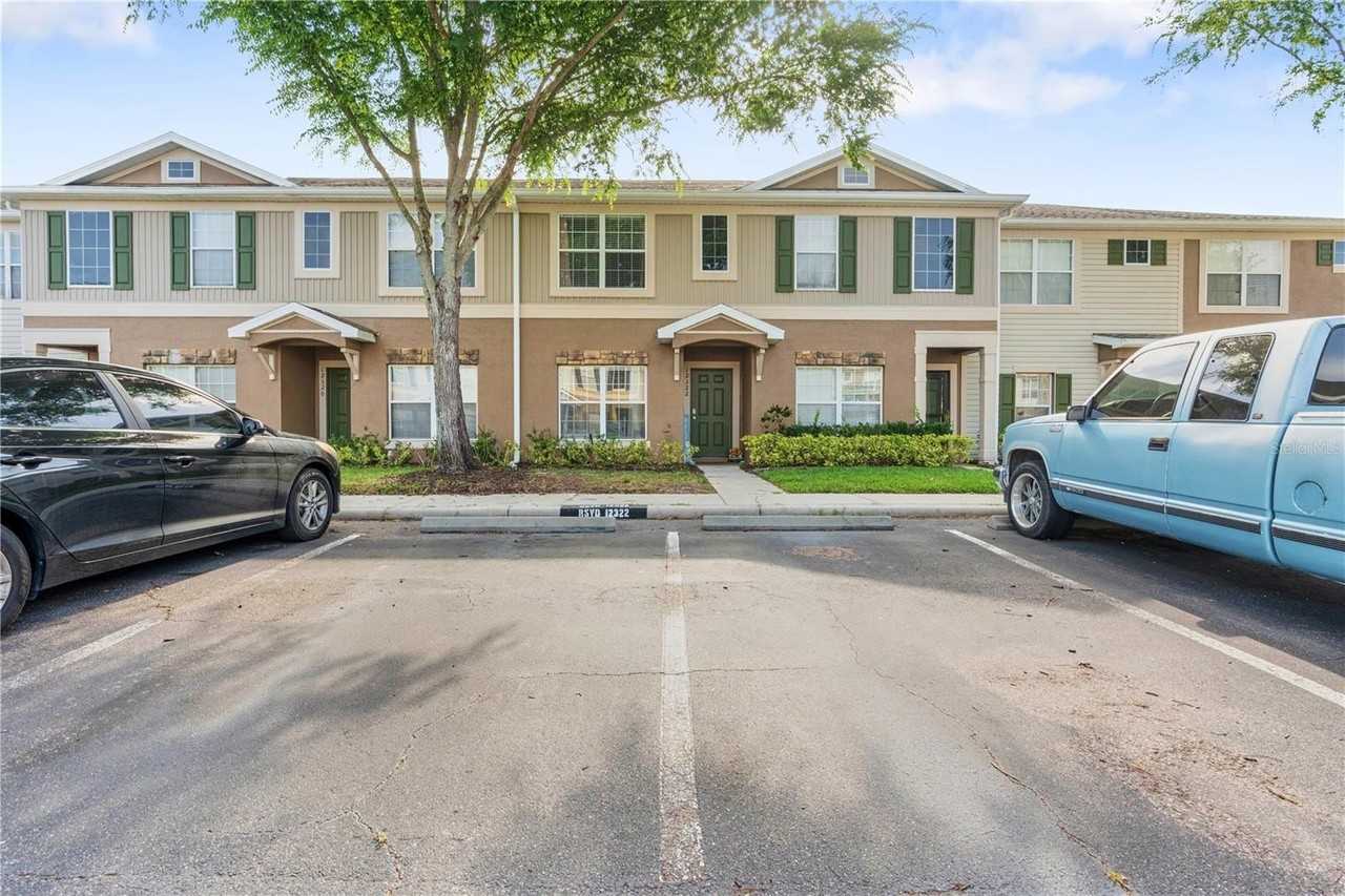 12322 Foxmoor Peak Dr - Photo 4 of 35