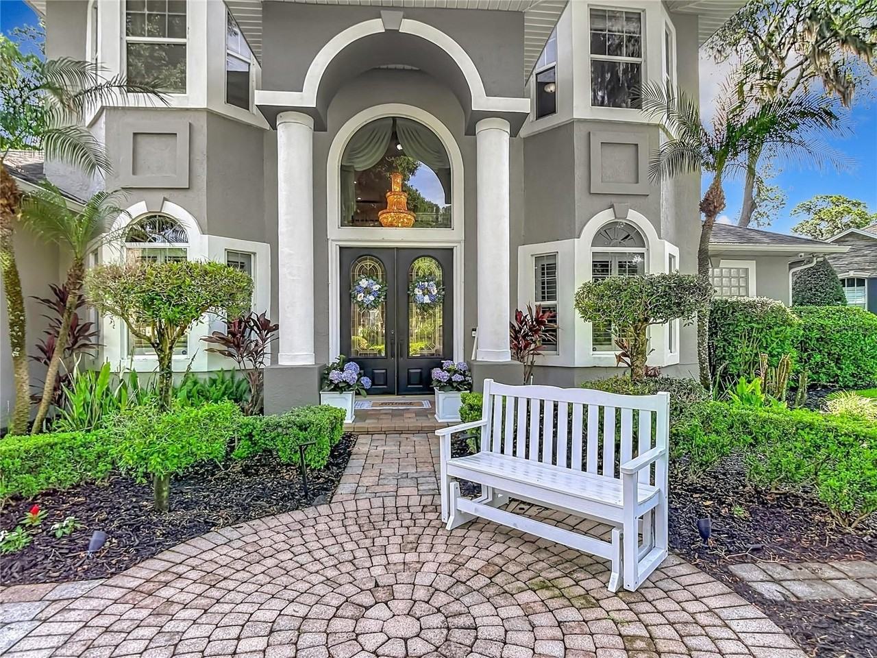 2425 Valrico Forest Dr - Photo 5 of 50