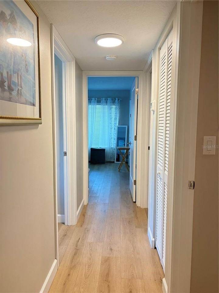 1225 Pine Ridge Cir W #C1 - Photo 7 of 15