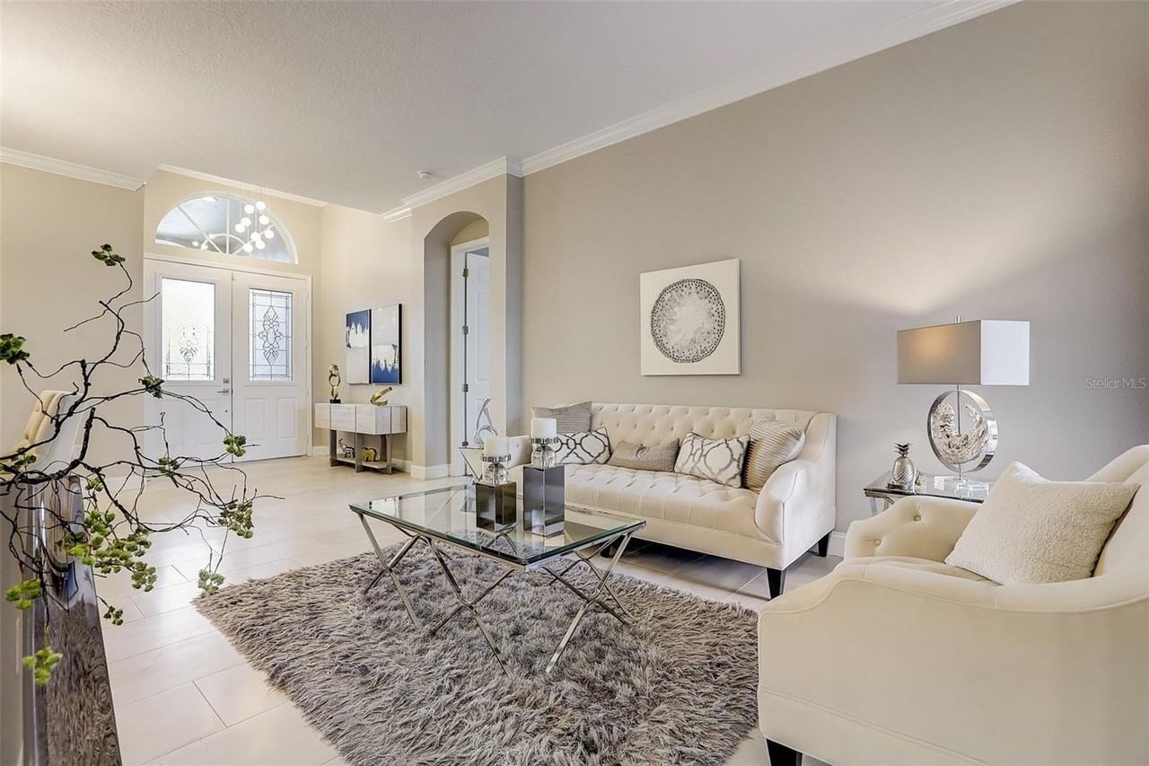 23338 Dinhurst Ct - Photo 6 of 35