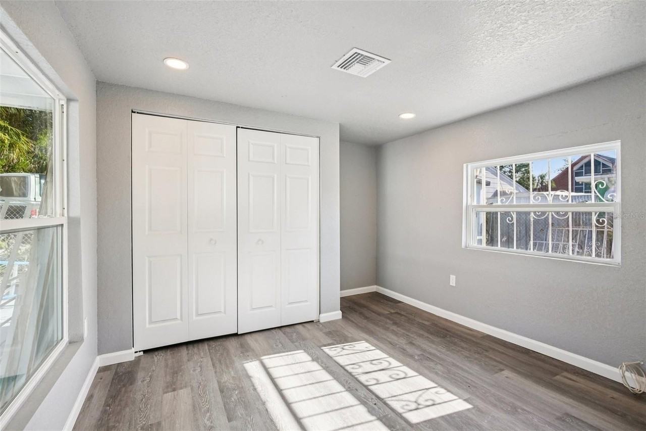 1911 22nd Ave S - Photo 6 of 19