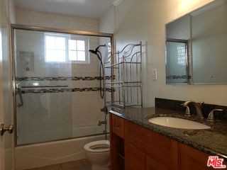 1729 S Carmelina Ave - Photo 4 of 8