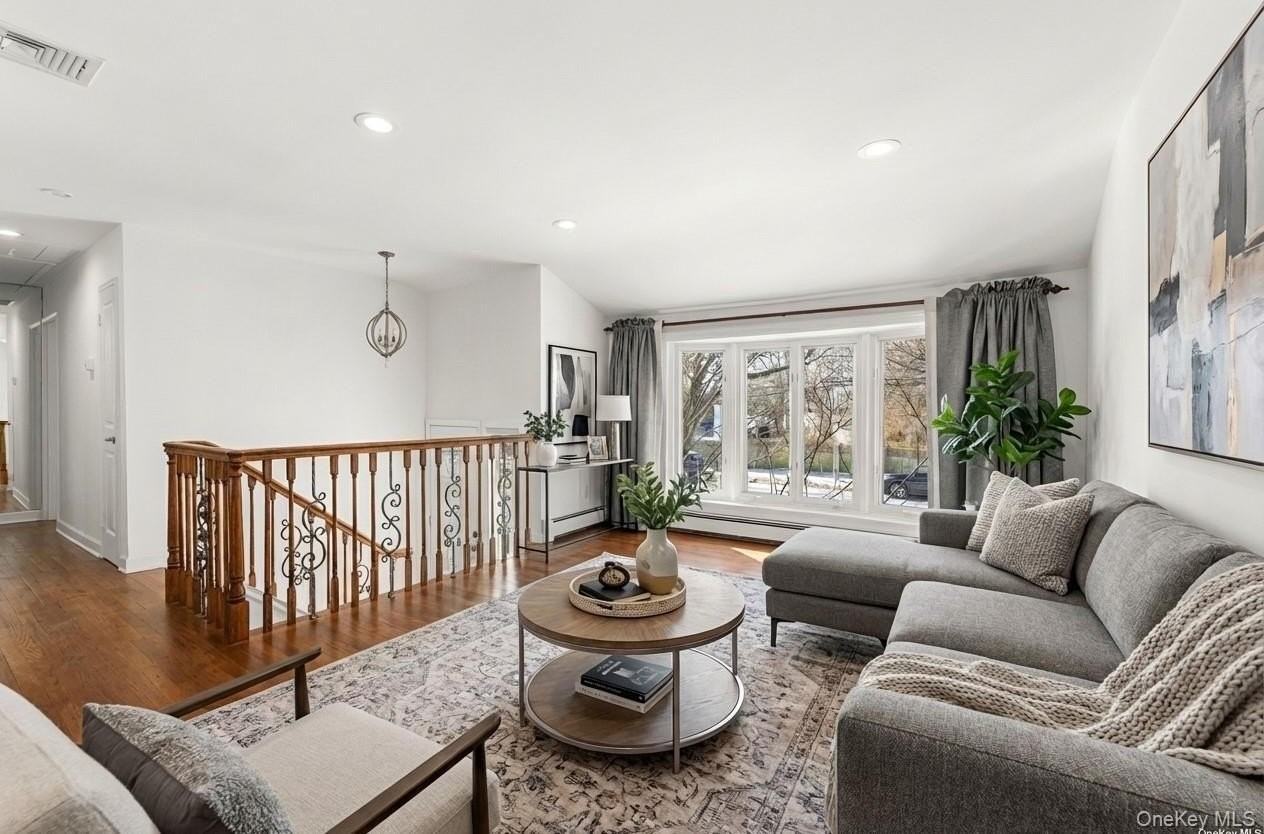 17 Lanier Ln - Photo 2 of 19