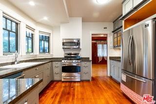 2544 3rd St - Photo 6 of 8