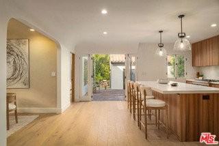 8817 Ashcroft Ave - Photo 2 of 8