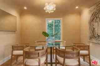 8817 Ashcroft Ave - Photo 3 of 8